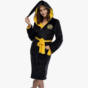 Harry Potter Juniors' Plush Costume Robe Hogwarts Hufflepuff House